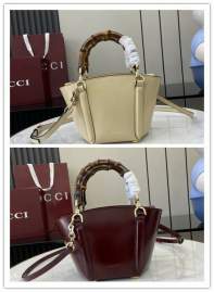 Picture of Gucci Handbags _SKUfw230463926fw